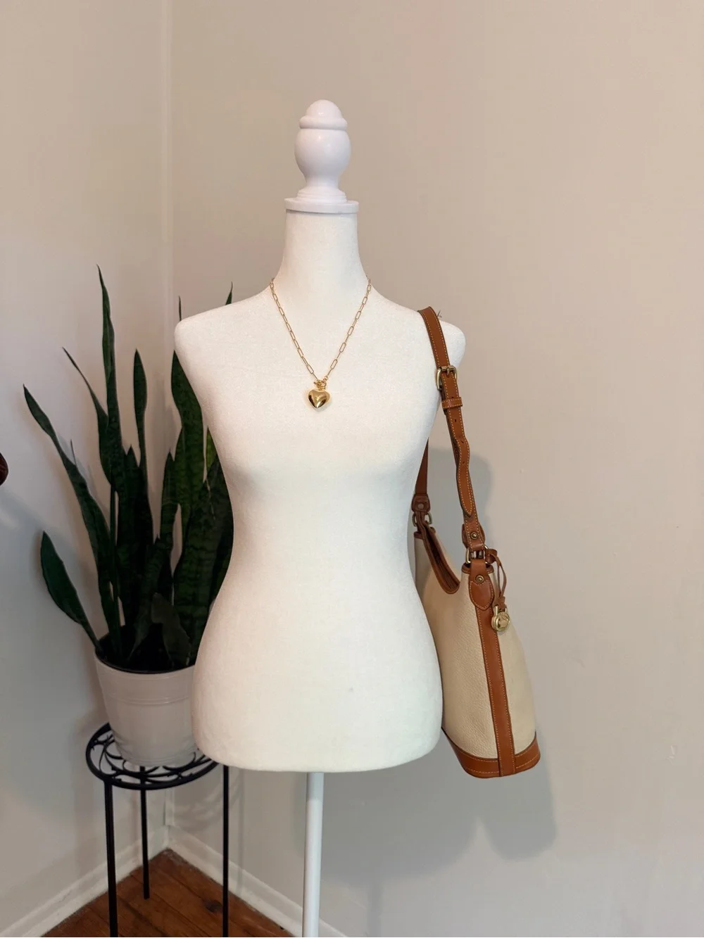 Dooney & Bourke | Vintage Cream & Tan All-Weather Pebbled Leather Shoulder Bag